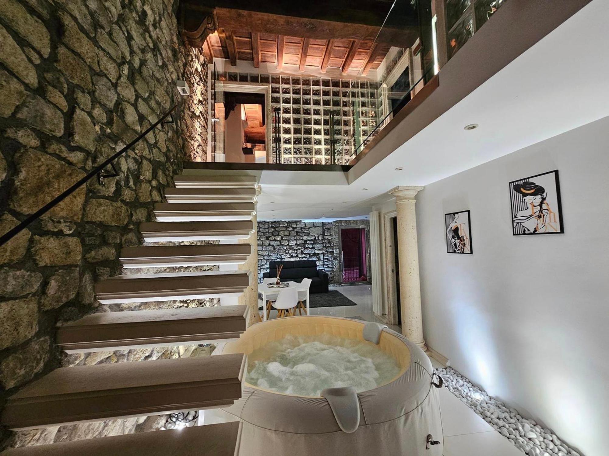 White Loft & Spa Витербо Екстериор снимка