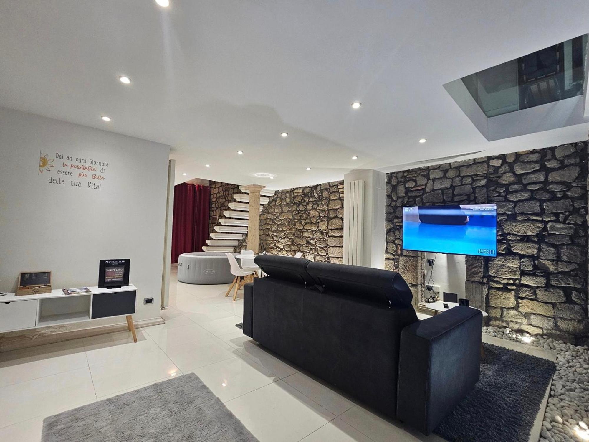 White Loft & Spa Витербо Екстериор снимка