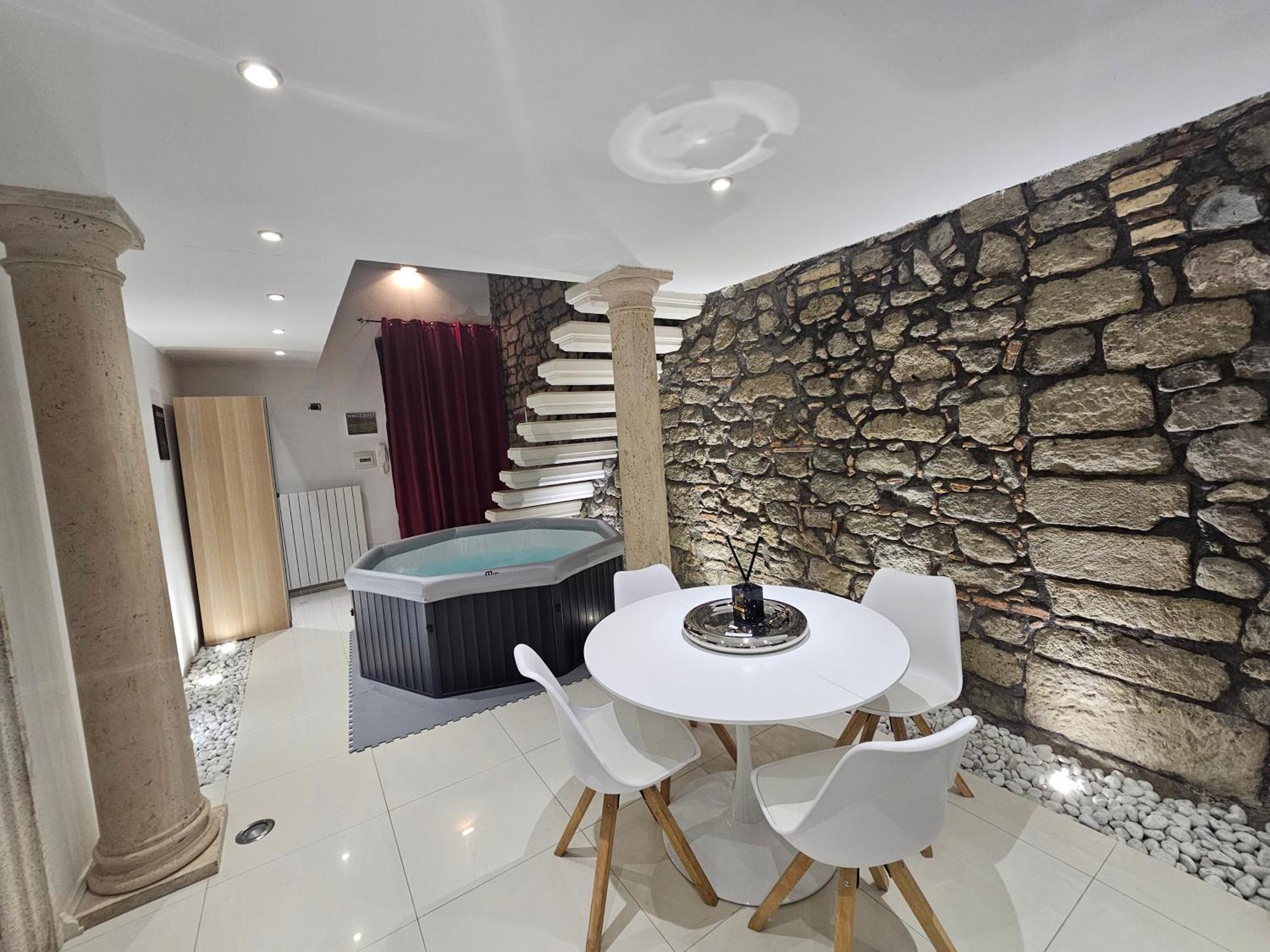 White Loft & Spa Витербо Екстериор снимка